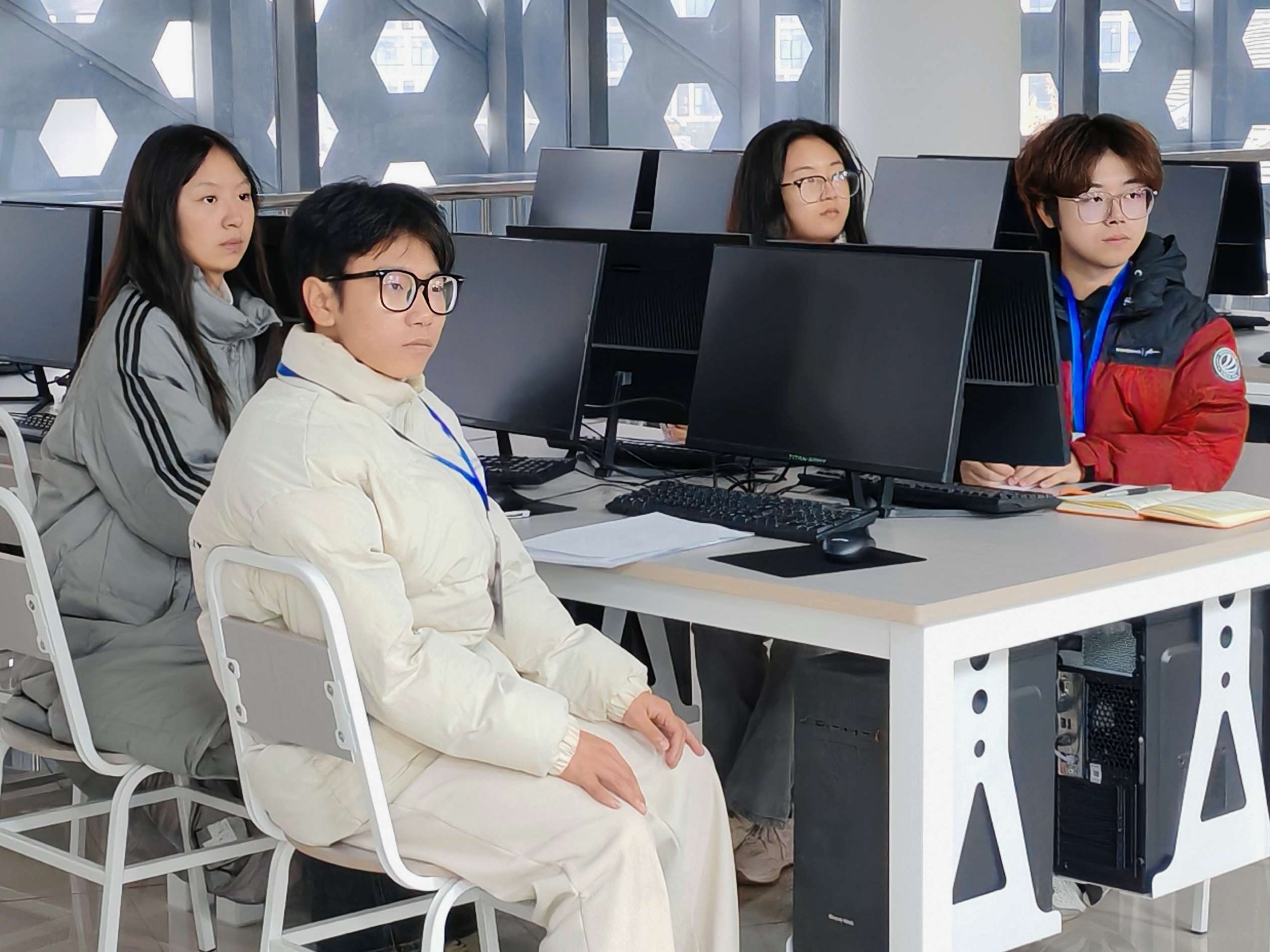 pp电子(中国)官方网站